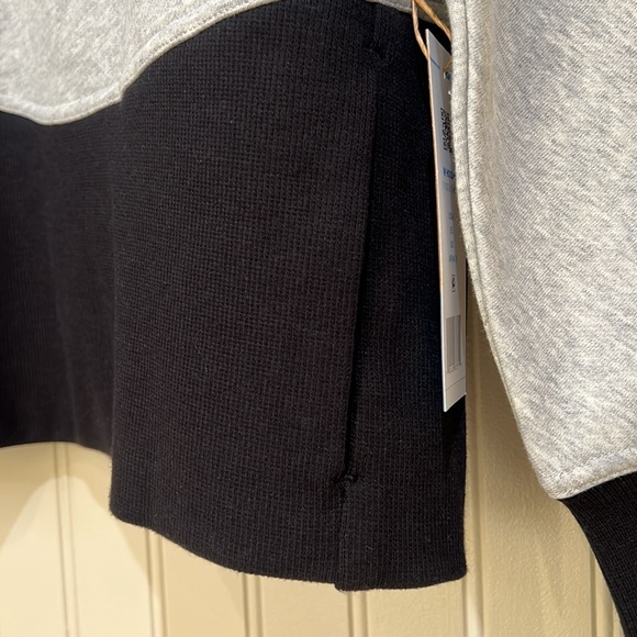 Hoka One One women’s hoodie - Picture 5 of 11